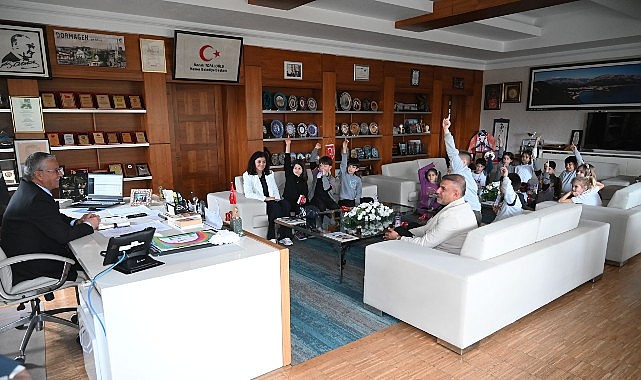 Uğur Okullarından Başkan Topaloğlu&rsquo;na ziyaret