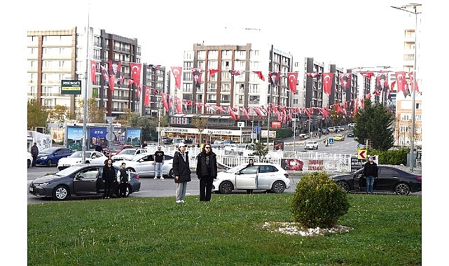 Ulu &Ouml;nder Beylikd&uuml;z&uuml;&rsquo;nde Saygı ve &Ouml;zlemle Anıldı