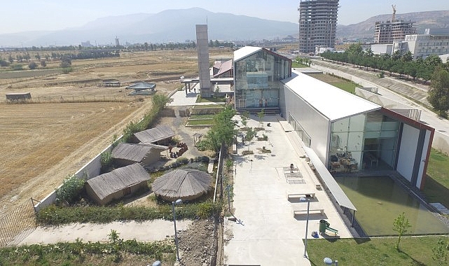 Uluslararası Bornova Tarih ve K&uuml;lt&uuml;r Sempozyumu 22-23 Mayıs&rsquo;ta Yeşilova H&ouml;y&uuml;ğ&uuml;&rsquo;nde