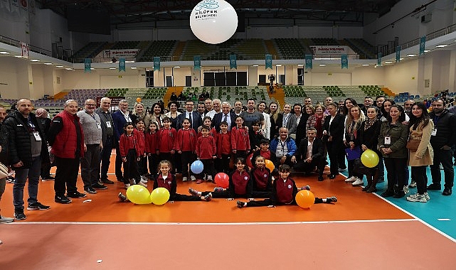 Uluslararası Spor Şenlikleri heyecanı Nil&uuml;fer&rsquo;i sardı