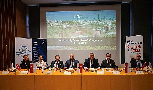 &Uuml;niversite ile iş d&uuml;nyası g&uuml;&ccedil;lerini birleştirmeli