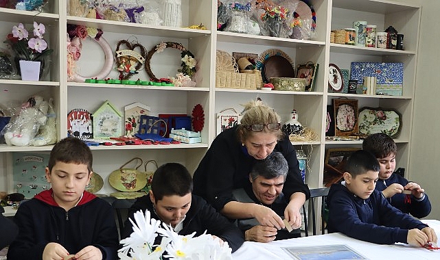 &Uuml;reten Engelliler Merkezi, Maltepeli &ouml;ğrencileri konuk etti