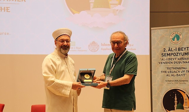 &Uuml;sk&uuml;dar &Uuml;niversitesi &ldquo;2. Al-İ Beyt Sempozyumu&rdquo; d&uuml;zenledi