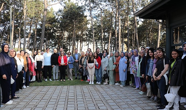 &Uuml;sk&uuml;dar &Uuml;niversitesi, "Bilim Kafe Buluşmaları" ile bilimi halkla buluşturdu!