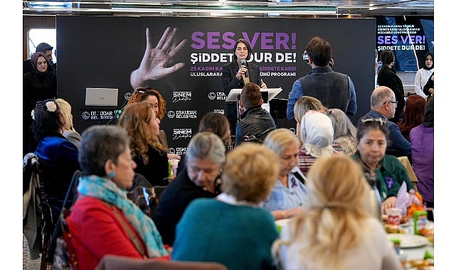 &Uuml;sk&uuml;dar'da ''Ses Ver Şiddete Dur De'' Etkinliği D&uuml;zenlendi