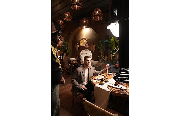 VakıfBank&rsquo;tan Se&ccedil;kin Kartlara &Ouml;zel Restoran Harcamalarında İndirim Fırsatı