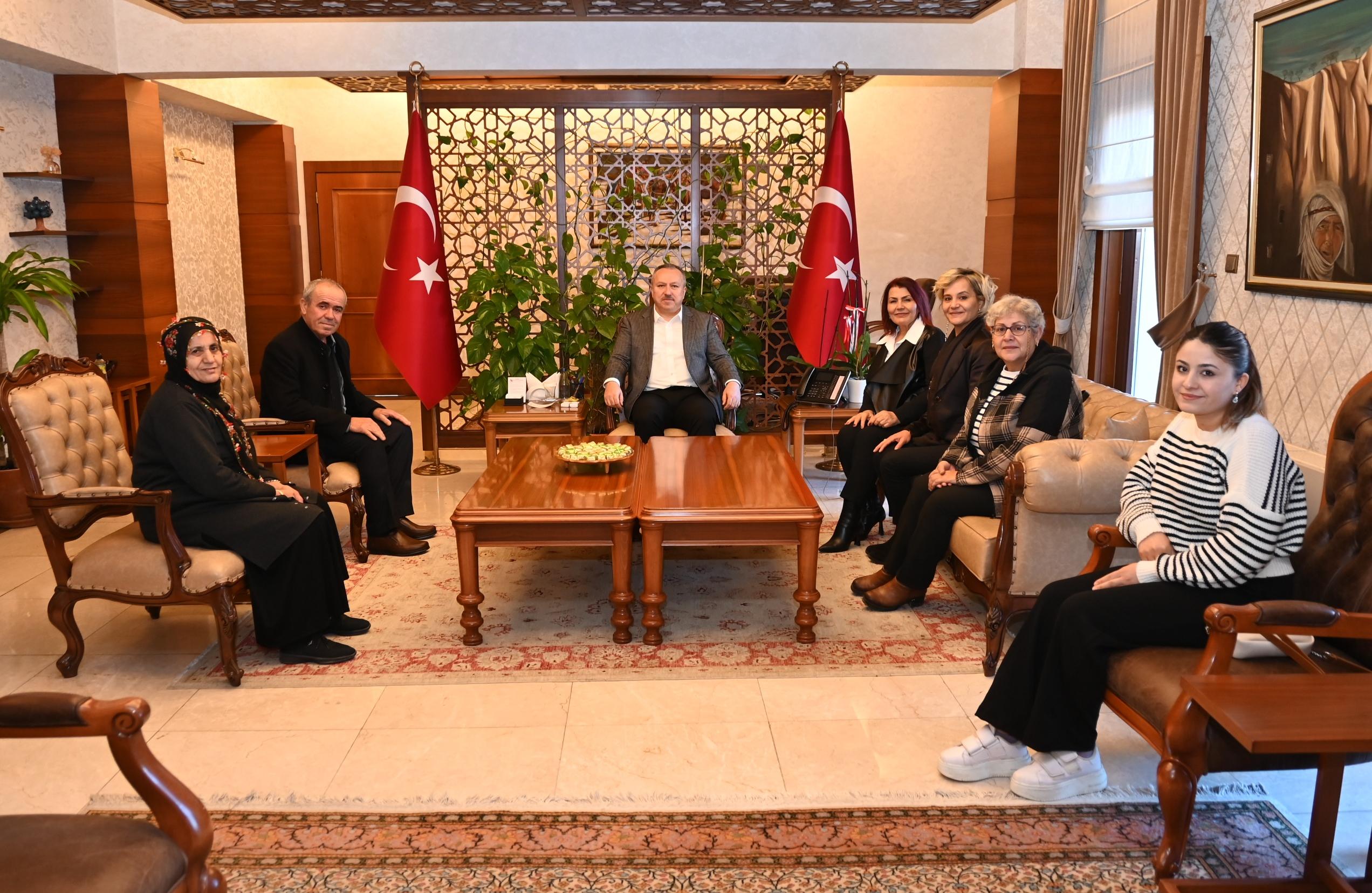 Vali Fidan'dan Kadınlara Destek