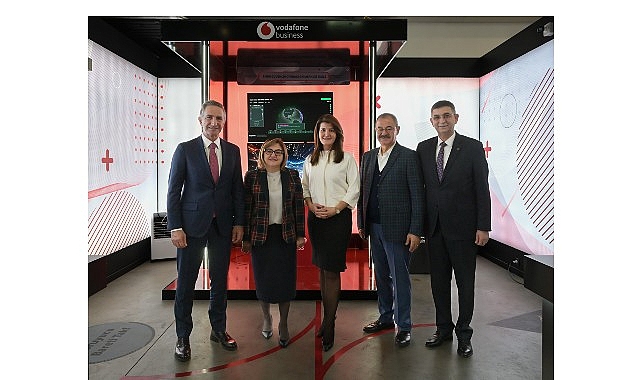Vodafone, Gaziantep&rsquo;teki yeni teknoloji merkezi ile Anadolu sanayisini geleceğe hazırlayacak
