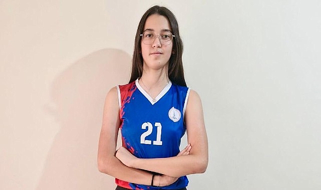 Voleybolda &Ouml;demiş&rsquo;in ilerleyişi s&uuml;r&uuml;yor