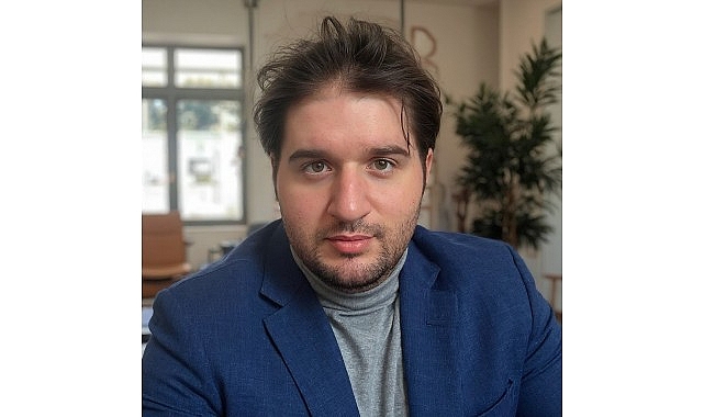 Yapay Zek&acirc; G&ouml;&ccedil; Y&ouml;netiminde Etkili Ama Riskli: &ldquo;Denetimsiz Algoritmalar Hak İhlallerine Yol A&ccedil;abilir&rdquo;