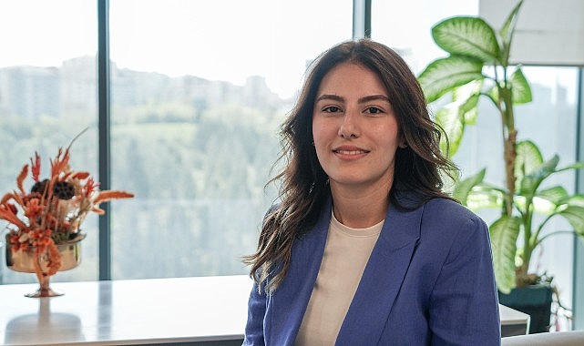 Yapay zek&acirc;ya olumlu bakan hayata da olumlu bakıyor