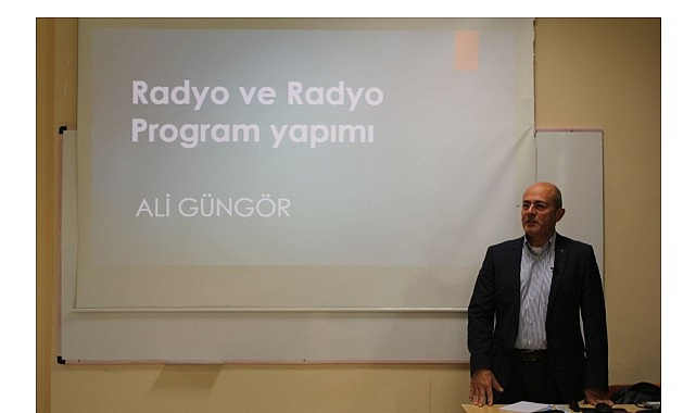 Yapımcı G&uuml;ng&ouml;r, Egeli &ouml;ğrencilere program yapım s&uuml;recini anlattı