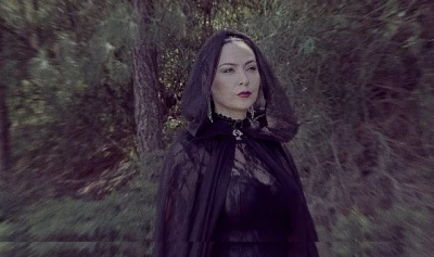 Yasemin Uğurlu&rsquo;dan Yeni Tekli: &ldquo;Kızıl Topraklar&rdquo;