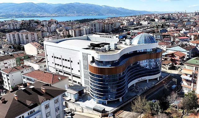 Yeni belediye hizmet binası Derince&rsquo;ye &ccedil;ok yakışacak