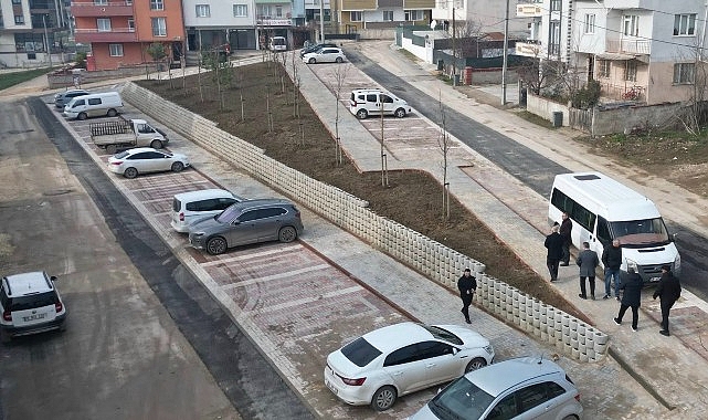 Yeni Mahalle&rsquo;ye Hem Otopark Hem Oksijen Deposu