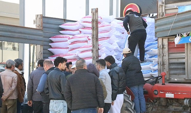 Yenipazarlı &Uuml;reticilerden Başkan &Ccedil;er&ccedil;ioğlu&rsquo;na Teşekk&uuml;r