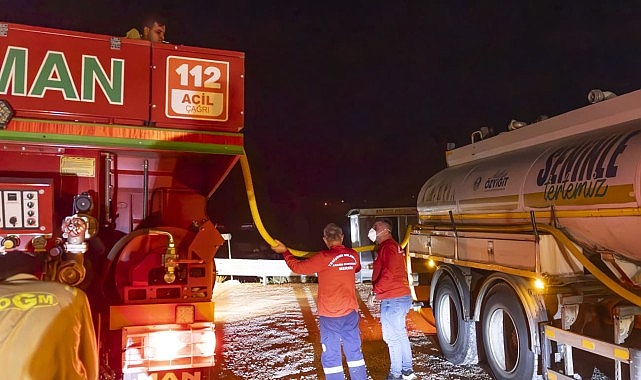 Yenişehir Belediyesi Silifke&rsquo;de yangın s&ouml;nd&uuml;rme &ccedil;alışmalarına destek verdi