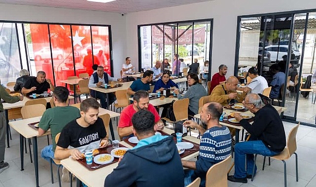 Yenişehir&rsquo;de &ccedil;orba parasına 3 &ccedil;eşit yemek