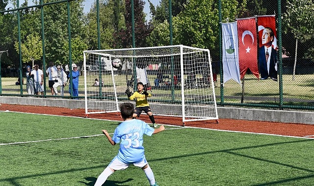 Yıldız Cup 2025 Futbol Turnuvası&rsquo;nda kupalar sahiplerini buldu