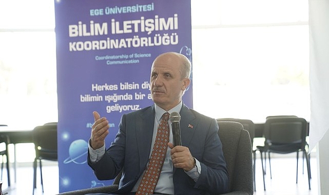 Y&Ouml;K Başkanı Prof. Dr. Erol &Ouml;zvar, Bilim İletişimi Ofisinde Egeli gen&ccedil;lerle buluştu