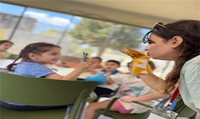 Yuvamız İzmir&rsquo;in &ccedil;ocukları &uuml;niversiteli gen&ccedil;lerle buluşuyor