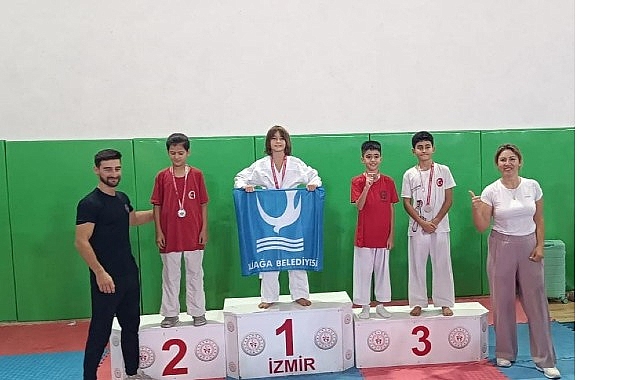 Zafer Bayramı Şampiyonası&rsquo;nda Aliağa&rsquo;nın Karate Zaferi