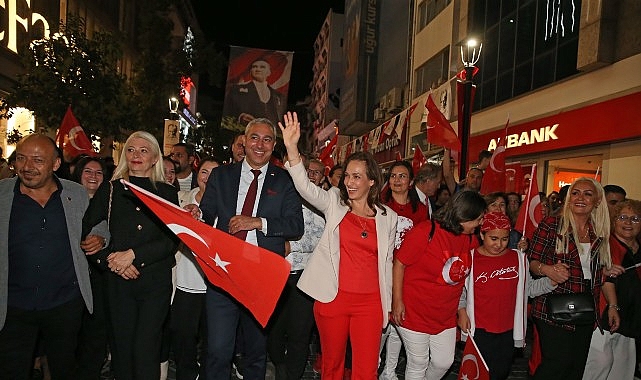 &ldquo;Zafer&rdquo; coşkusu Karşıyaka&rsquo;yı saracak!