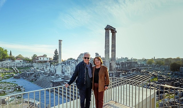 Z&uuml;lf&uuml; Livaneli Didim&rsquo;de: Tarihin, K&uuml;lt&uuml;r&uuml;n ve Felsefenin İzinde Anlamlı Ziyaret